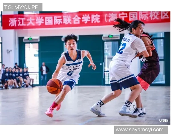 赛后分析：杭州篮球队与北京篮球队的表现与状态对比探讨