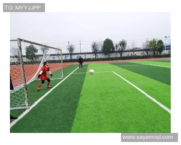 足球明星携手新疆电影展现多元文化魅力与激情碰撞的精彩旅程